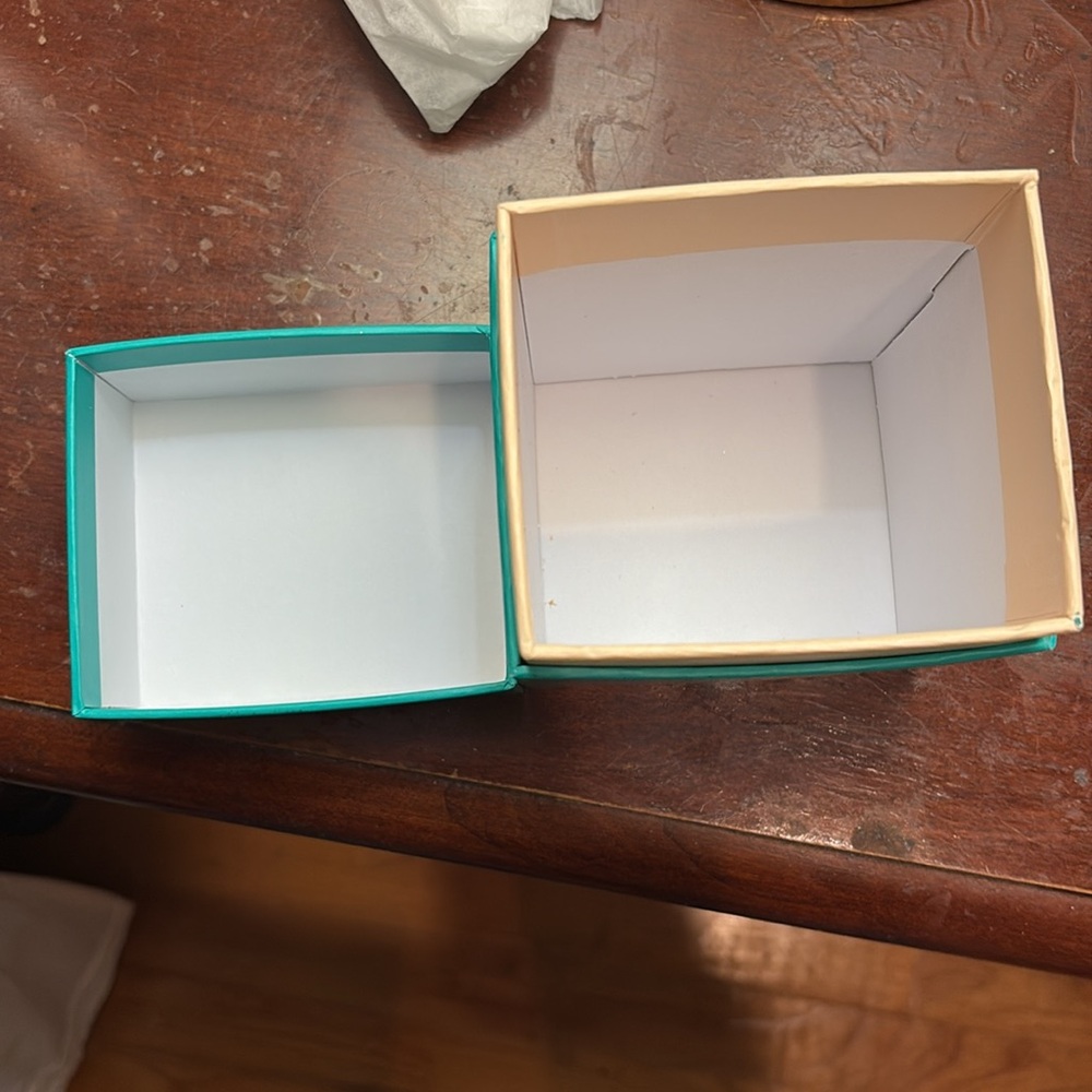 Tieks BOX ONLY by Gavrieli Teal Box - Picture 3 of 3
